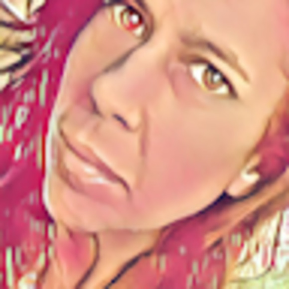 Meet your Posher, Delise - Picture 1 of 1